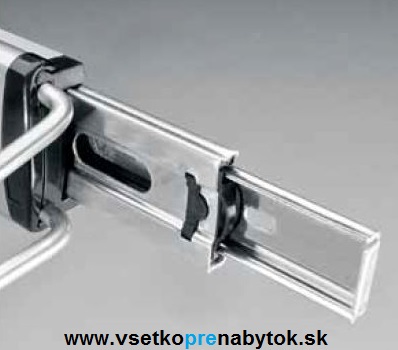 Výsuvný kôš na obuv bočný - 3 x polica