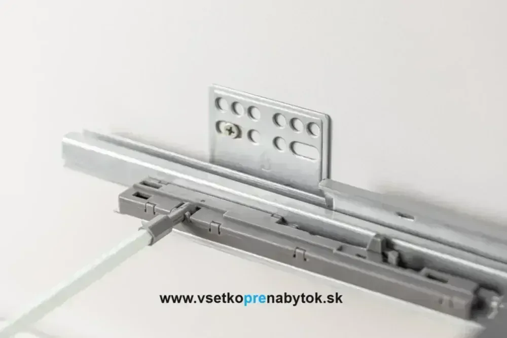 Zásuvka AXIS PRO PUSH "B", výška H-120mm