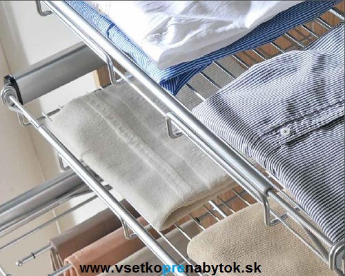 Výsuvný drôtený kôš na prádlo - 88 / 400 mm