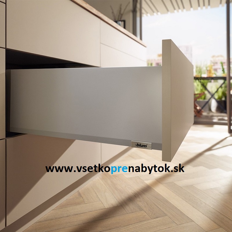 Sada MERIVOBOX "K", výsuv 40 kg TIP-ON Blumotion