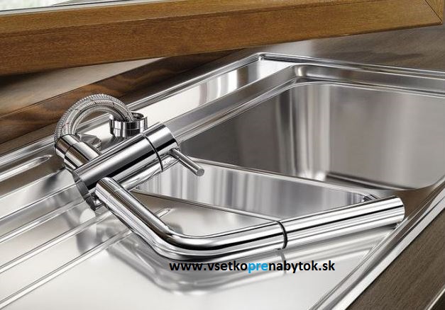 Vodovodná batéria LINUS-S-F pred okno