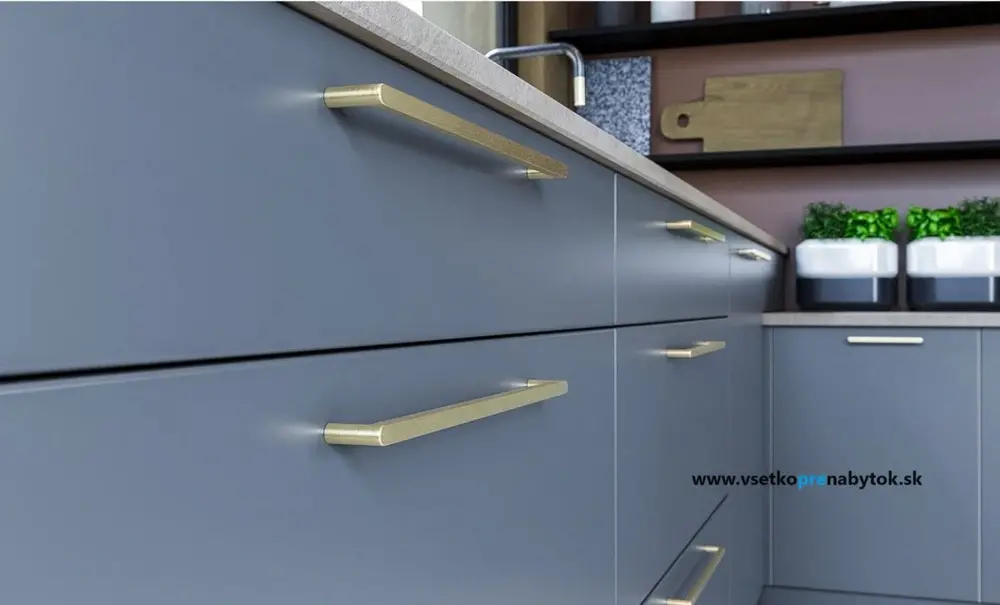 Úchytka NYXA, 192/202 mm