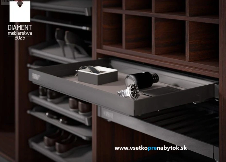  Výsuvná zásuvka na odev WB-673