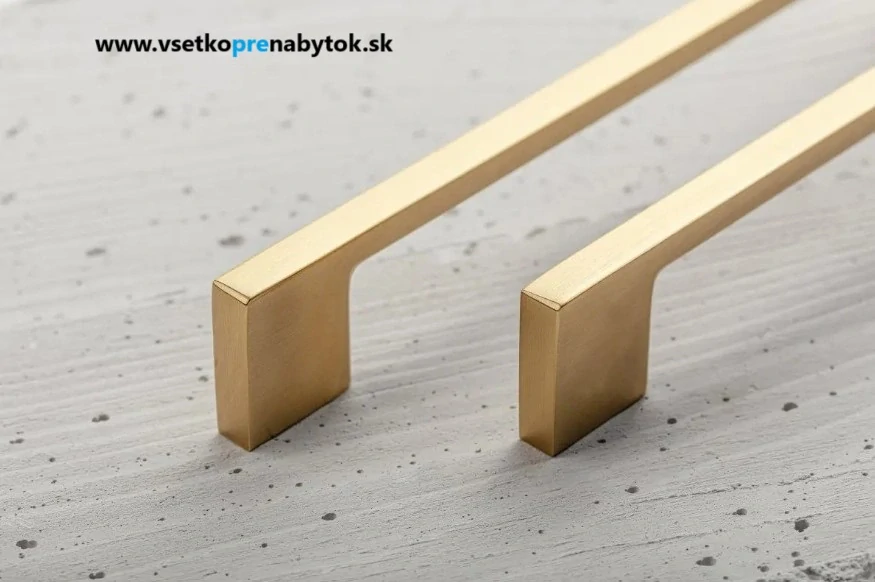 Úchytka UZ-819, 256/289mm